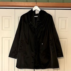 A practically brand new Fleurette Passport wind/rain resistent jacket.